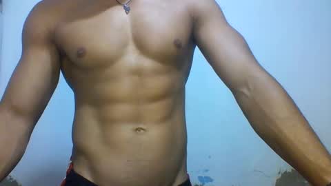 Snapshot of tyler_gold823 chatting on March 9, 2025, 1:37 pm Tyler online show from March 9, 2025, 1:37 pm