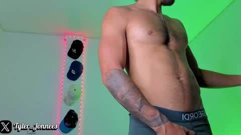 Tyler online show from December 16, 2025, 11:32 pm