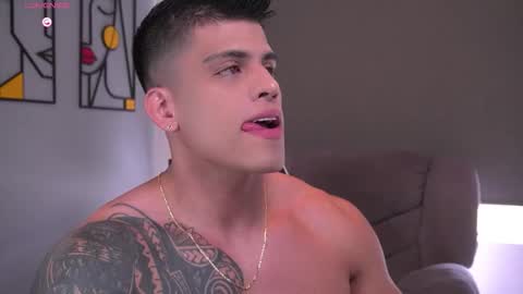 Snapshot of tyler_muscle chatting on February 24, 2026, 4:49 pm David online show from February 24, 2026, 4:49 pm