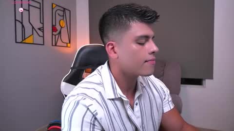 Snapshot of tyler_muscle chatting on March 14, 2026, 1:23 am David online show from March 14, 2026, 1:23 am