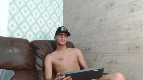 Tyler Rodriguez online show from December 28, 2024, 6:08 pm