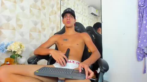 Tyler Rodriguez online show from March 3, 2025, 1:53 pm