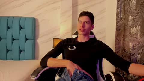 Tyler online show from October 10, 2025, 7:24 pm