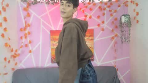 Snapshot of tylerhot2005 chatting on November 7, 2025, 7:36 pm tylerhot2005 online show from November 7, 2025, 7:36 pm