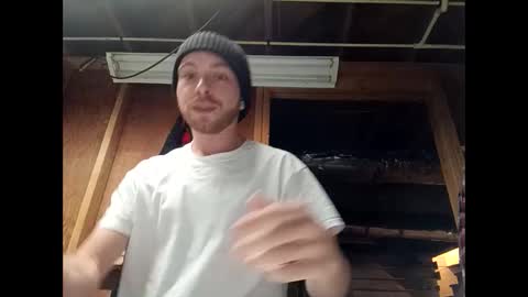 Snapshot of tylerspeagle2423 chatting on December 27, 2024, 7:18 am Badasslife online show from December 27, 2024, 7:18 am