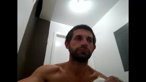 tylerweist727678265 online show from November 5, 2025, 10:26 am