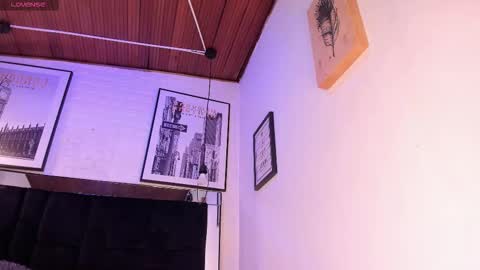       online show from November 11, 2025, 3:28 am