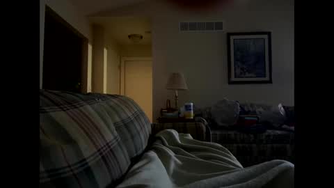 Snapshot of tymm4534 chatting on October 27, 2025, 11:36 am tymm4534 online show from October 27, 2025, 11:36 am