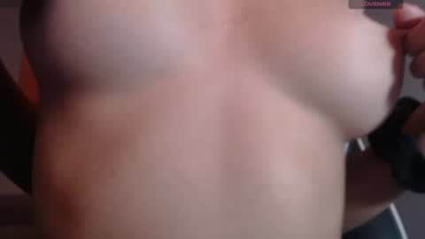 Snapshot of tyna_ch chatting on July 14, 2026, 12:57 am TYNA online show from July 14, 2026, 12:57 am