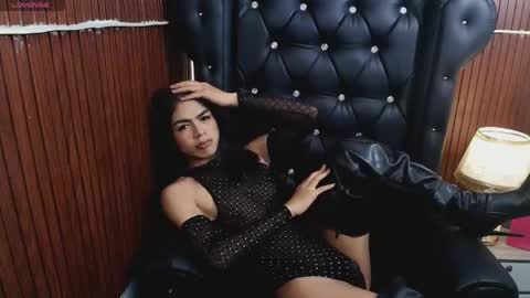 tyra_hilton online show from April 28, 2026, 5:18 pm