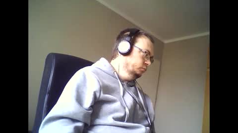 tyradi1991 online show from December 26, 2024, 12:49 pm