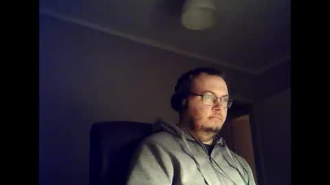 tyradi1991 online show from December 31, 2024, 4:14 pm