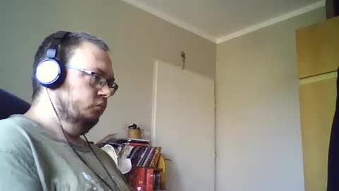 tyradi1991 online show from June 25, 2026, 8:19 am