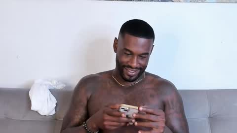 Snapshot of tyron_rulers chatting on October 19, 2025, 11:44 am Dvid Rullers online show from October 19, 2025, 11:44 am