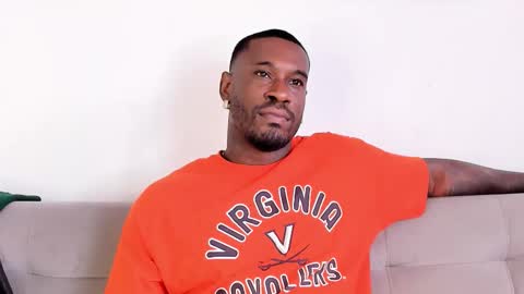 Snapshot of tyron_rulers chatting on November 25, 2025, 1:44 pm Dvid Rullers online show from November 25, 2025, 1:44 pm