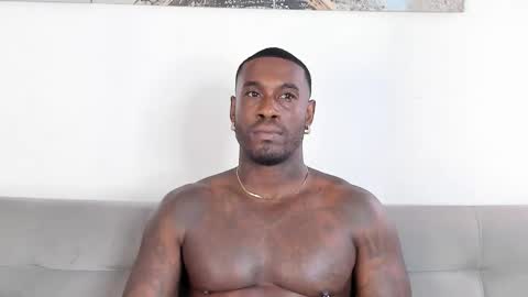 Snapshot of tyron_rulers chatting on November 28, 2025, 3:04 pm Dvid Rullers online show from November 28, 2025, 3:04 pm