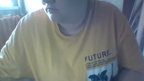 Tyuoooy3s online show from October 4, 2025, 8:23 am