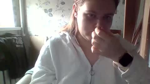 Tyuoooy3s online show from October 8, 2025, 8:12 am