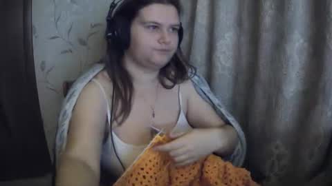 Tyuoooy3s online show from October 17, 2025, 1:31 am