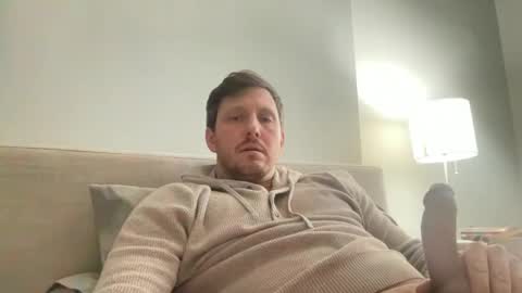 Snapshot of u28005 chatting on February 9, 2025, 10:00 pm u28005 online show from February 9, 2025, 10:00 pm