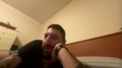 Snapshot of u5747892065 chatting on October 18, 2025, 12:57 am Gary online show from October 18, 2025, 12:57 am