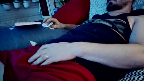 Daddy online show from March 8, 2025, 9:28 am