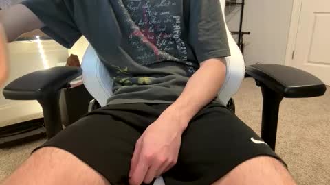 Snapshot of ufjsvskcn chatting on February 16, 2026, 3:13 am Love Lain online show from February 16, 2026, 3:13 am