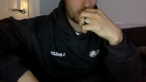 Snapshot of ukboy08x chatting on April 28, 2026, 6:57 pm ukboy08x online show from April 28, 2026, 6:57 pm
