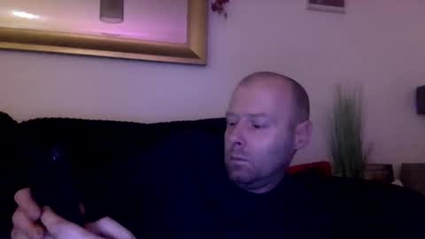 ukmatty3 online show from December 8, 2024, 8:36 pm