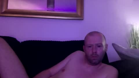 ukmatty3 online show from September 27, 2025, 12:48 am