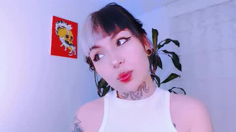 Snapshot of ulala_martina chatting on October 19, 2025, 1:39 am Martina online show from October 19, 2025, 1:39 am