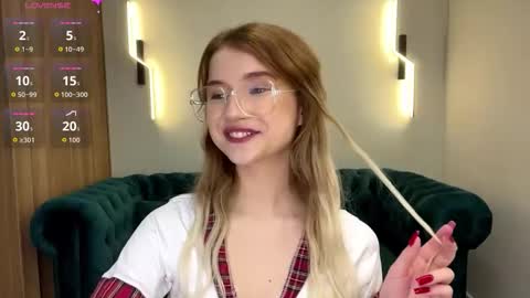 Vikki online show from February 1, 2026, 3:10 pm