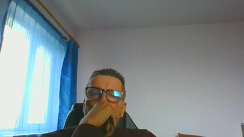 ulmeni4 online show from December 6, 2024, 11:00 am