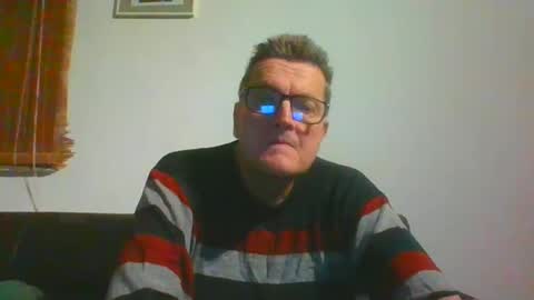 ulmeni4 online show from December 29, 2024, 8:15 pm