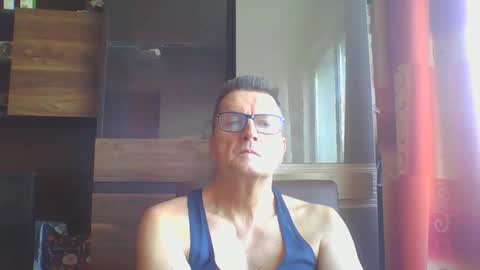 ulmeni4 online show from January 29, 2025, 9:55 am