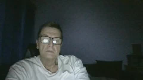 Snapshot of ulmeni7 chatting on June 16, 2026, 2:14 am ulmeni7 online show from June 16, 2026, 2:14 am