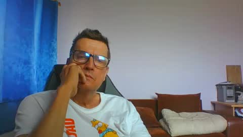 Snapshot of ulmeni7 chatting on July 16, 2026, 9:26 am ulmeni7 online show from July 16, 2026, 9:26 am
