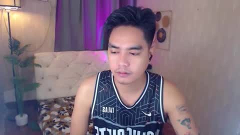 Alex online show from December 17, 2025, 1:33 am