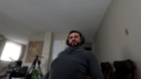 Snapshot of ultratoaster chatting on January 20, 2025, 10:15 pm ultratoaster online show from January 20, 2025, 10:15 pm