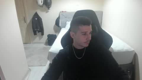 hi im mike tyson -  online show from November 7, 2025, 7:58 pm