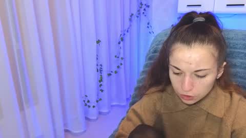 Ulyana online show from October 19, 2025, 4:02 am