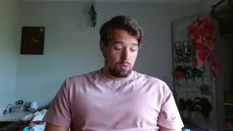 Andrew online show from June 5, 2026, 6:13 pm