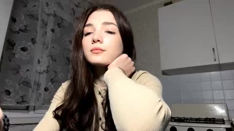 Isobelle lisi online show from December 16, 2025, 3:28 pm