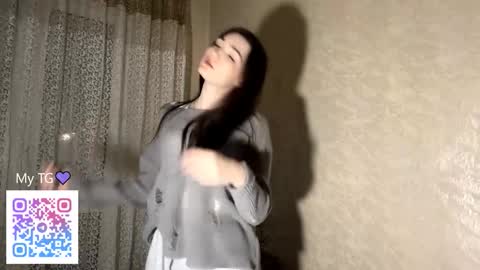 Isobelle lisi online show from January 14, 2026, 12:22 pm