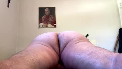 Hairy Sally online show from October 1, 2025, 2:12 pm