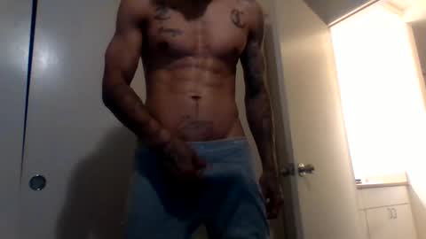 Snapshot of uncut_papi1989 chatting on January 6, 2025, 4:36 am tele kuzhbuzh online show from January 6, 2025, 4:36 am