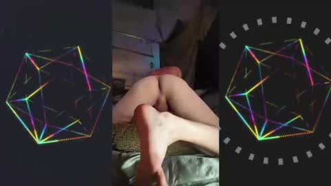 Snapshot of uncut_slut33 chatting on September 20, 2025, 5:30 am uncut_slut33 online show from September 20, 2025, 5:30 am