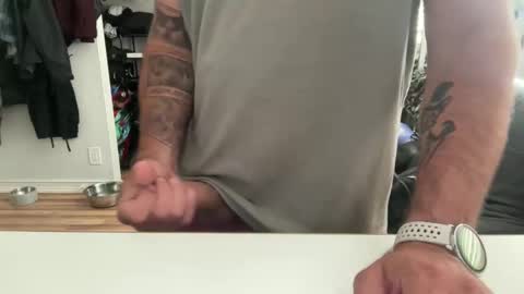 uncutbeard129840 online show from March 12, 2026, 11:11 pm