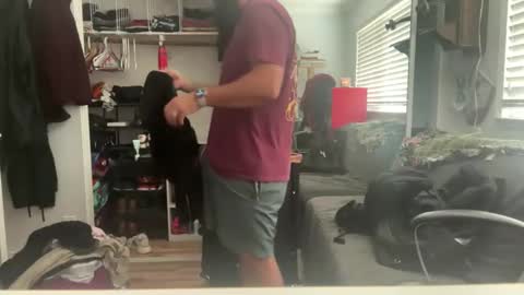 uncutbeard129840 online show from April 17, 2026, 7:06 pm