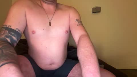 Snapshot of uncutedaustria chatting on March 10, 2026, 12:48 am Tom online show from March 10, 2026, 12:48 am